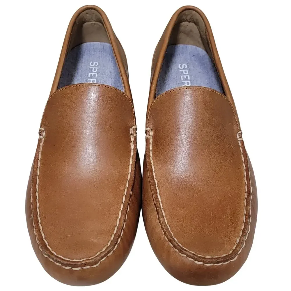Sperry men davenport